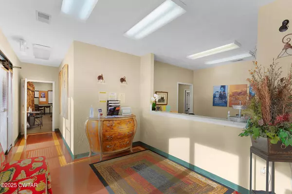 164 Suite B,C,D University Pkwy, Jackson, TN 38305