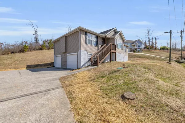 8115 Standifer Gap RD, Chattanooga, TN 37421