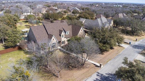 503 Crested Oak Court, Fort Worth, TX 76108