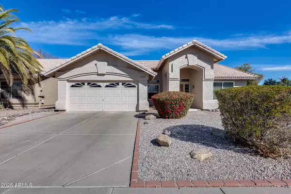 3702 W MEGAN Street, Chandler, AZ 85226