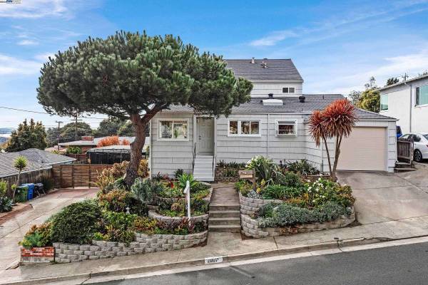 2007 Carquinez Ave., El Cerrito, CA 94530