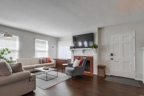 7551 University AVE, La Mesa, CA 91942