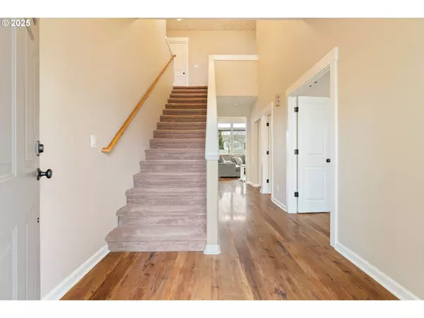 3818 SE 15TH TER, Gresham, OR 97080