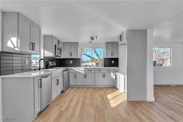 217 Mohawk Drive, Henderson, NV 89015