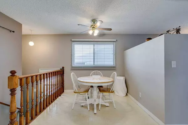 147 Sunbank WAY SE, Calgary, AB T2X 2E4