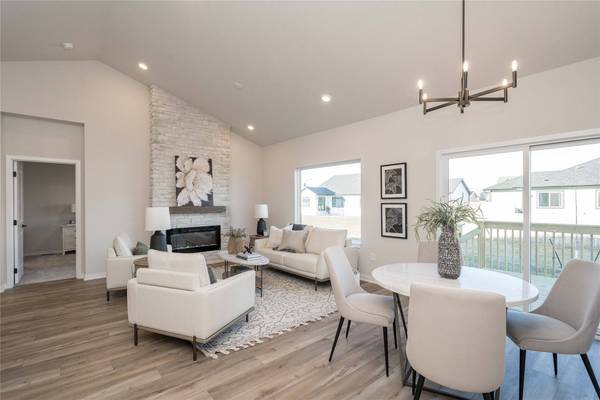 316 SW 17th Street, Ankeny, IA 50023