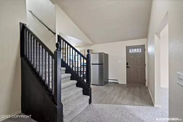 11406 Dawn ST, Eagle River, AK 99577