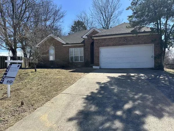 808 Split Oak Ct, Antioch, TN 37013