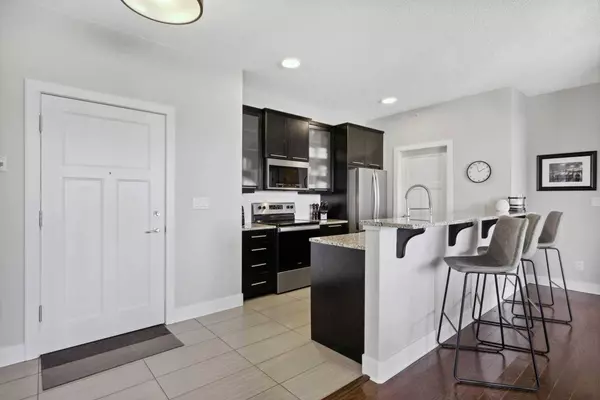 3410 20 ST SW #512, Calgary, AB T2T 3Z2