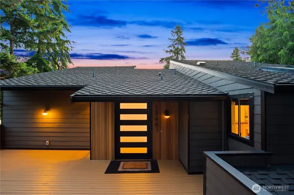13441 64th TER NE, Kirkland, WA 98034