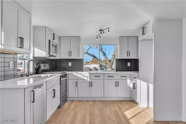 217 Mohawk Drive, Henderson, NV 89015