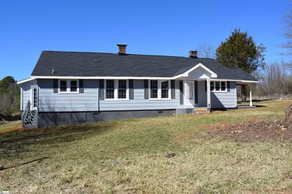 219 Shady Grove Lane, Wellford, SC 28385