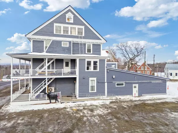 4 S Main ST, Solon, ME 04979