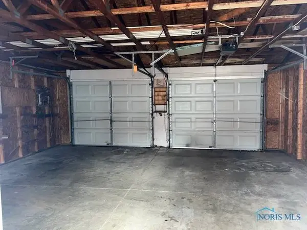 361 Lincoln ST, Elmore, OH 43416