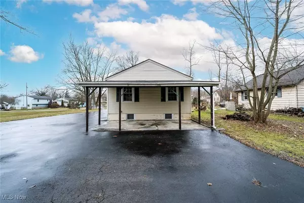 4916 Hiram AVE NW, Warren, OH 44483