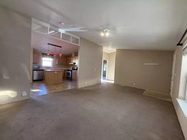 4425 Main ST #SPC 14, Medford, OR 97501