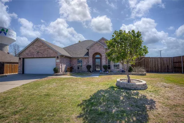 100 Enchanted Forest Drive, Wylie, TX 75098