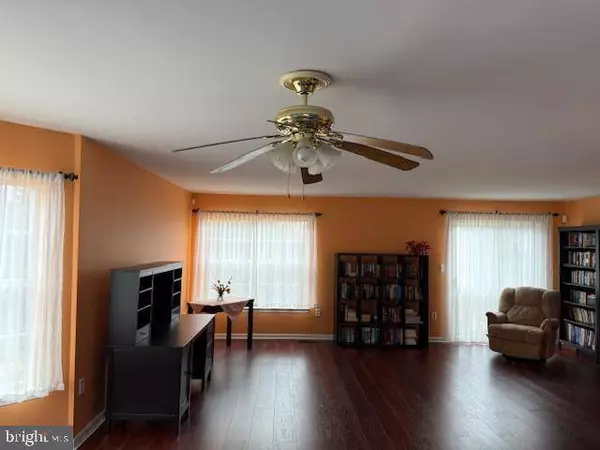 406 BACKRIDGE CT, Fredericksburg, VA 22406