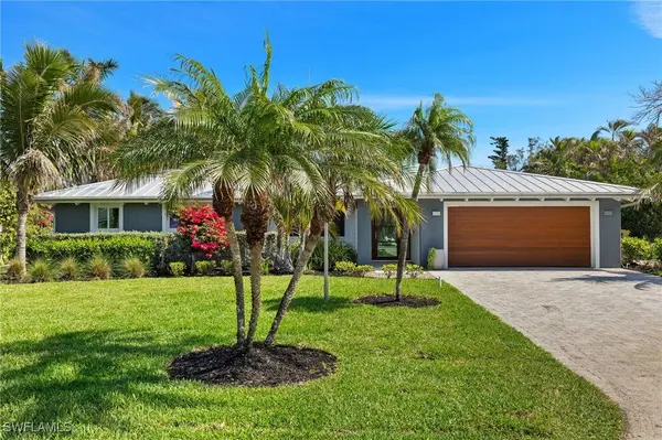 1672 Hibiscus DR, Sanibel, FL 33957