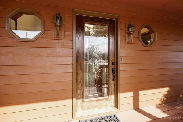 4206 Rapture Dr, Batavia, OH 45103