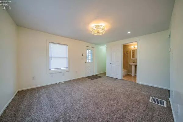 88 Tomb ST, Tiffin, OH 44883