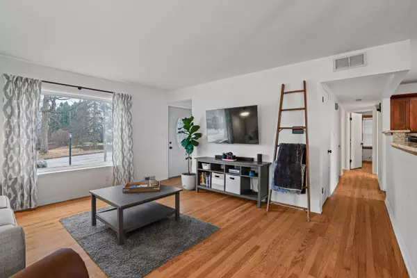 11402 W Wisconsin, Wauwatosa, WI 53226