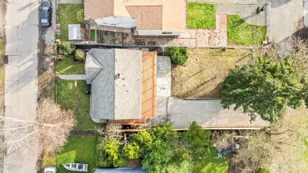 605 Clark AVE N, Kent, WA 98030