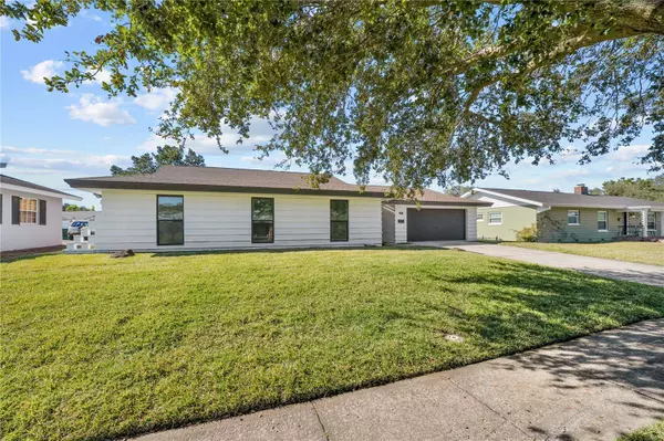 607 DUNBLANE DR, Winter Park, FL 32792