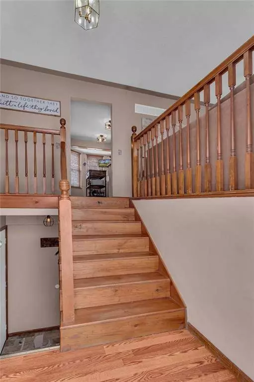 612 Russell ST, Lathrop, MO 64465