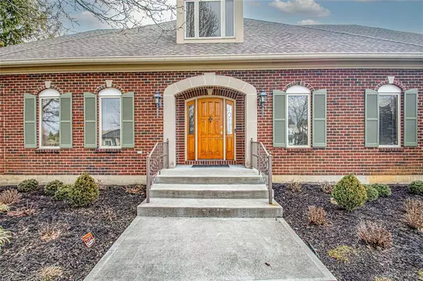 9620 Tai Trace, Washington Twp, OH 45458