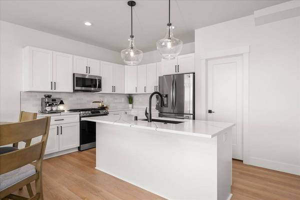 9917 N Sharp Ln, Spokane Valley, WA 99206