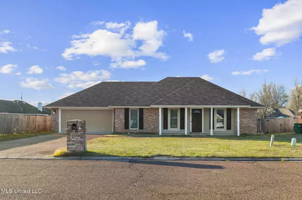 904 Mourning Dove Cove, Byram, MS 39272