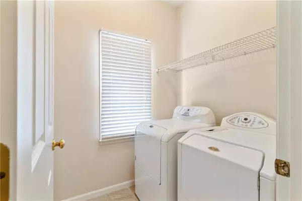 312 River Glen DR, Roswell, GA 30075