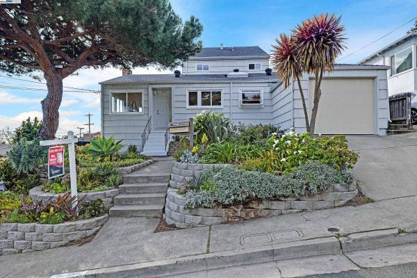 2007 Carquinez Ave., El Cerrito, CA 94530