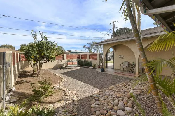 2574 Mulder ST, Lemon Grove, CA 91945