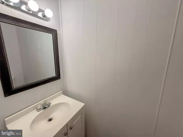 11 VILLANOVA CT, Sicklerville, NJ 08081