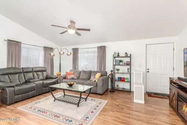 3355 S CORTEZ Road #55, Apache Junction, AZ 85119