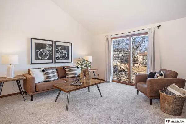 12949 Laurel Avenue, Omaha, NE 68164