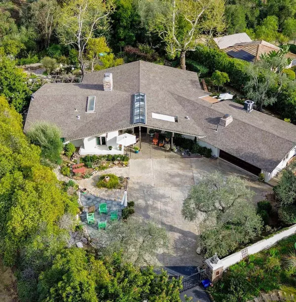 813 Hamilton Ln, Fallbrook, CA 92028