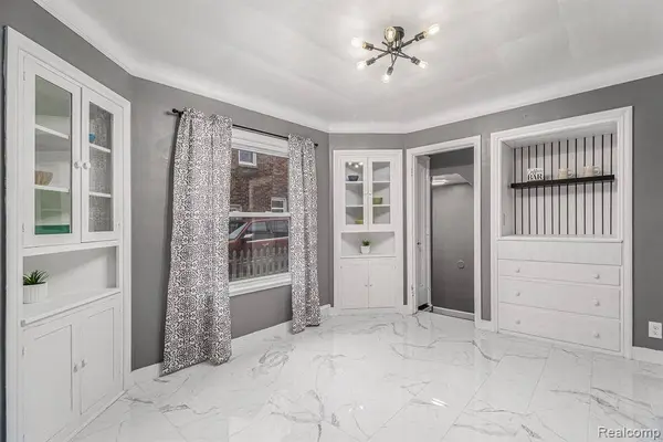 93 HIGH Street, Mt. Clemens, MI 48043