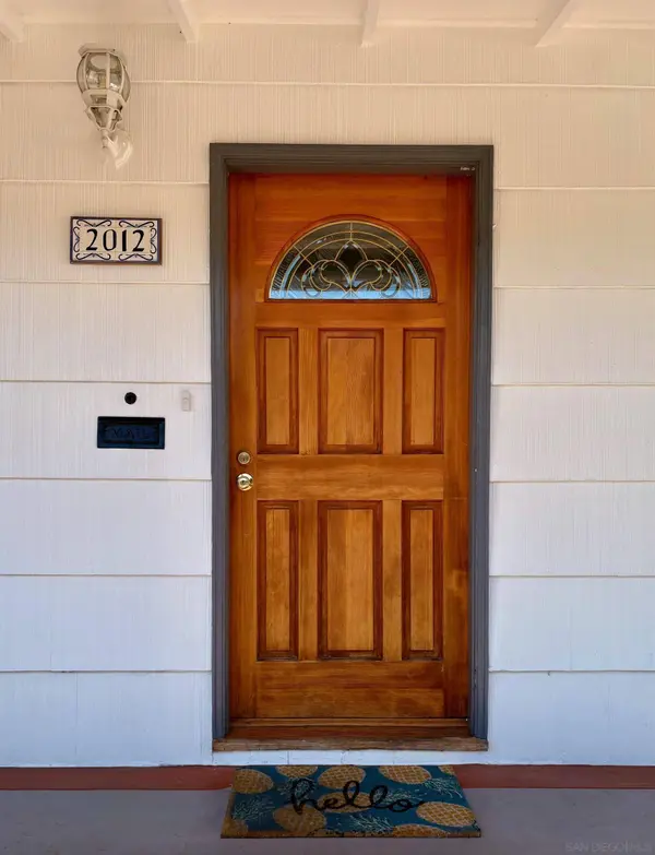 2012 Rosecrans St, San Diego, CA 92106