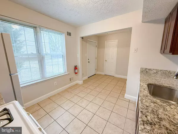 11 VILLANOVA CT, Sicklerville, NJ 08081