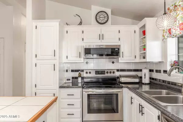 3355 S CORTEZ Road #55, Apache Junction, AZ 85119