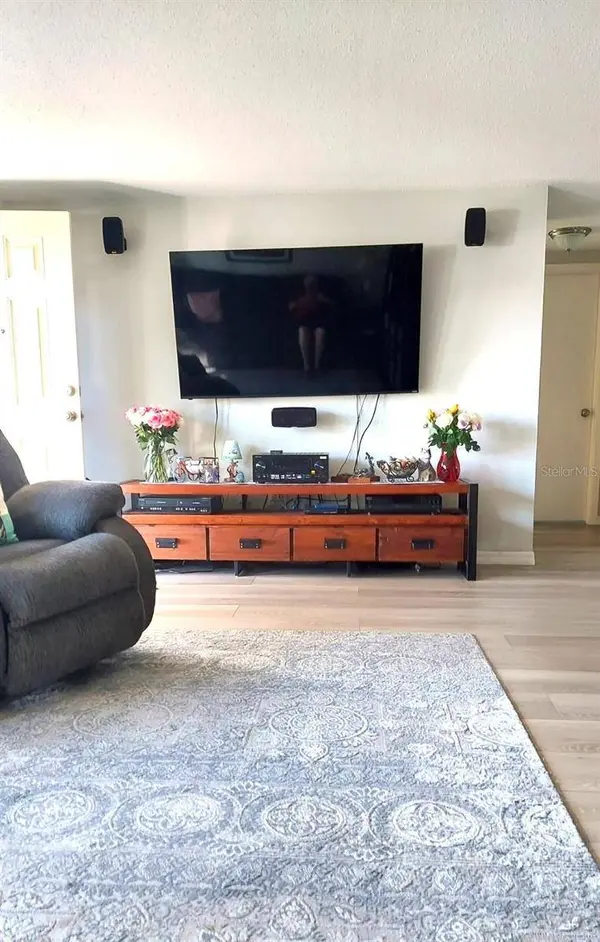 8217 SPLIT RAIL LN, Hudson, FL 34667