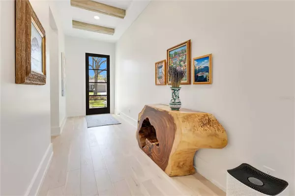 831 W HARVARD ST, Orlando, FL 32804