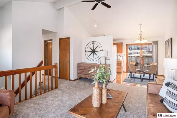 12949 Laurel Avenue, Omaha, NE 68164