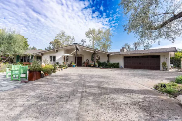 813 Hamilton Ln, Fallbrook, CA 92028