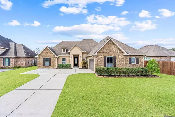 13257 High Meadow Dr, Gonzales, LA 70737