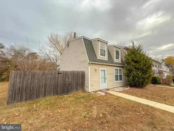 11 VILLANOVA CT, Sicklerville, NJ 08081