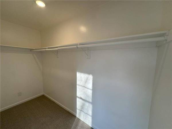 3816 N Flora AVE, Kansas City, MO 64116